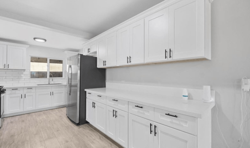 KITCHEN REMODELING